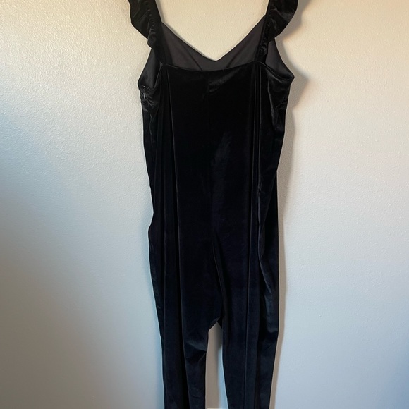 The Nines by Hatch Velvet Jumpsuit - Picture 9 of 10